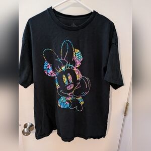 Women's Disney short sleeved shirt with Minnie Mouse